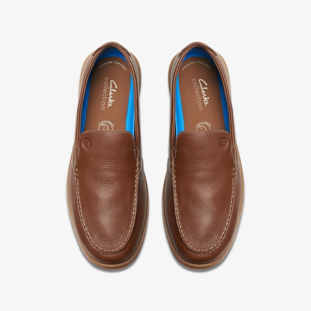 Clarks Men's Brown Loafers NWT see pics and description for blemishes